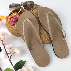 Havaianas Tan Flip Flops, Sz 9/10 W